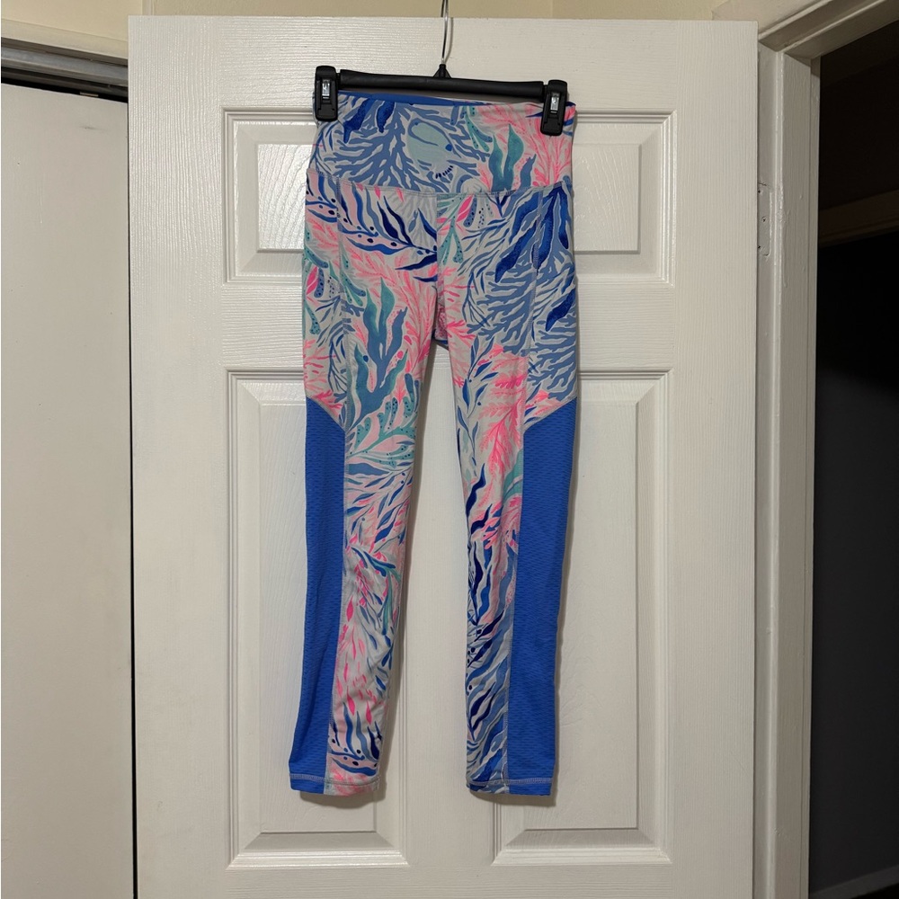 Lilly Pulitzer Luxletic Weekender Midi Leggings Kaleidoscope Coral Size XS